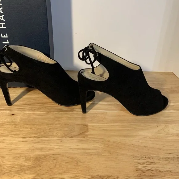 Women's‎ Cole Haan Emmett Lace Up Booties Clogs Shoes Size 7 Black Suede - Picture 2 of 8